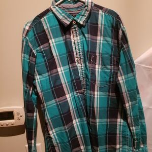 Like new: slim fit Tommy Hilfiger dress shirt